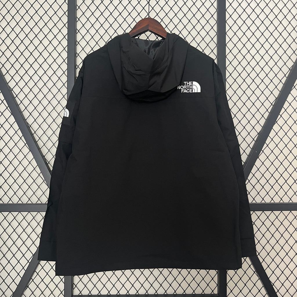 The North Face Windbreaker Schwarz