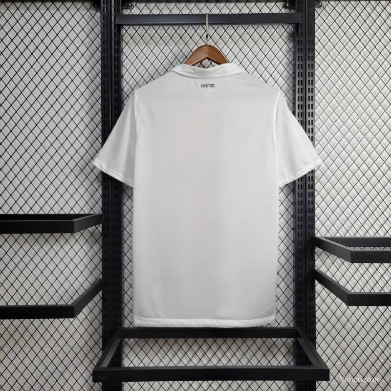 Juventus Away 2010/11